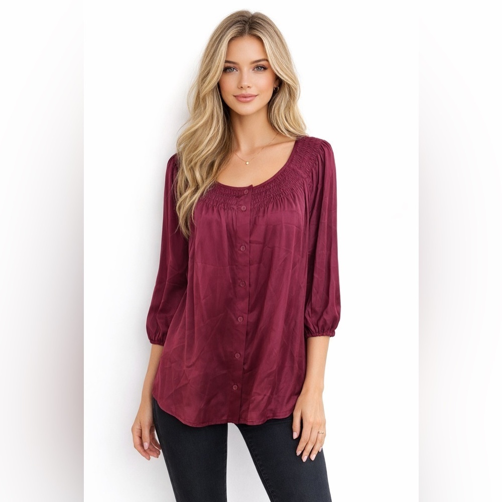 George NWT Women’s Crimson Top Size 1X Smocked Neckline 3/4 Sleeve